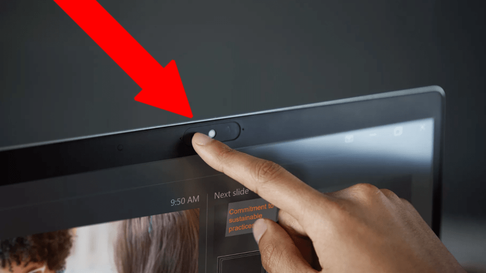 Budou všechny nové notebooky vybaveny zástěrkou na webkameru?